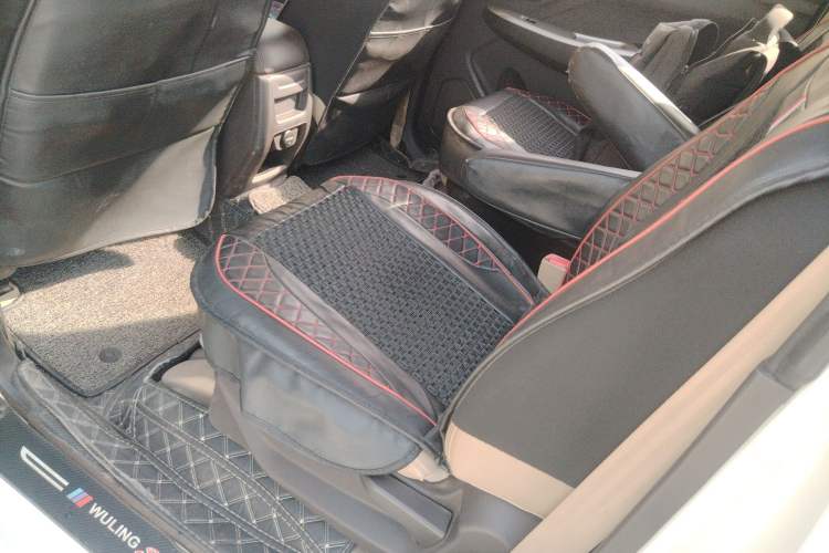 Used Wuling Hongguang 2021 1.5L S Comfort Edition LAR