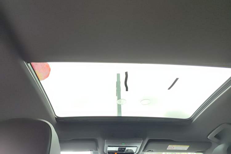 Used Volkswagen Passat 2025 Pro 380TSI Starry Dragon Luxury Edition Headliner