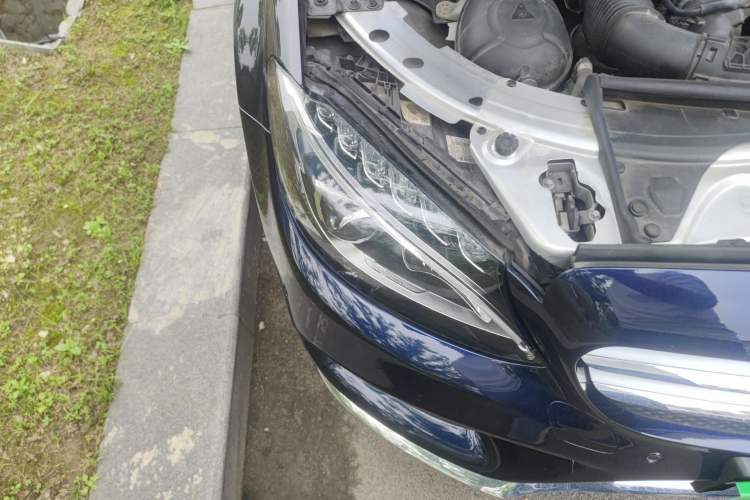 Used Mercedes-Benz C-Class 2018 C 180 L Fashion Edition Sport Version