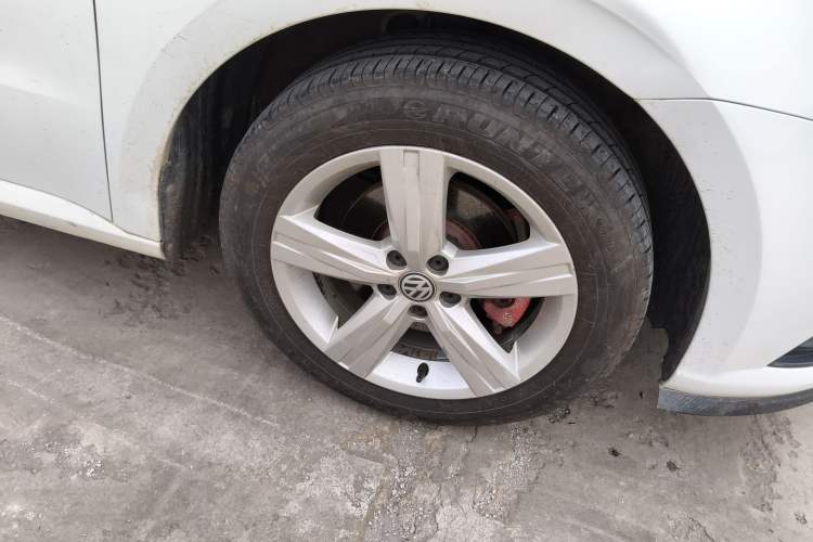 Used Volkswagen Lavida 2017 1.6L Manual Fashion Edition
