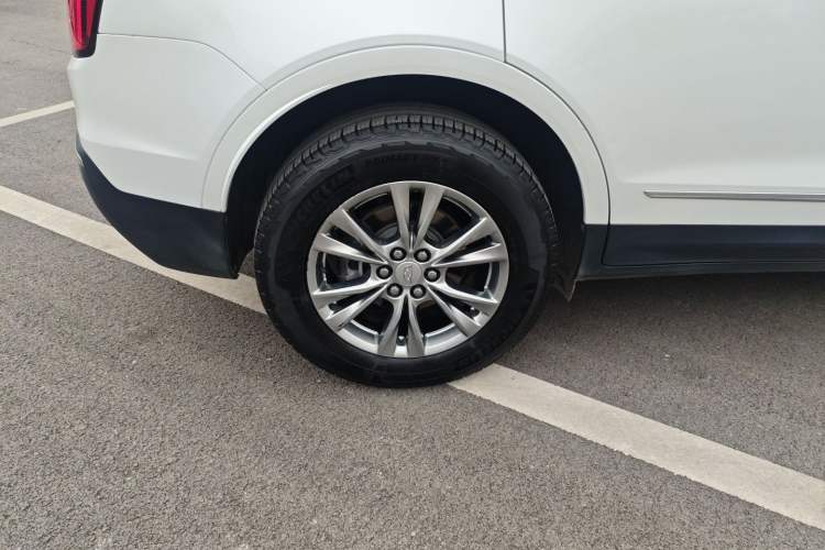 Used Cadillac XT5 2021 2.0T Two-Wheel Drive Luxury Version