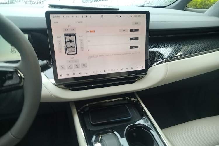 Used Zeekr 009 2022 WE Edition