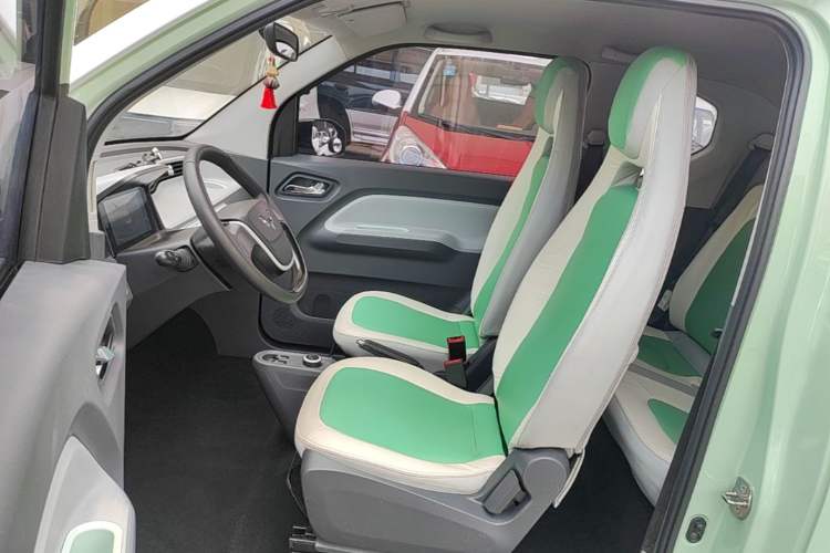 Used Wuling Hongguang MINIEV 2021 Macaron Premium Model – Lithium Iron Phosphate