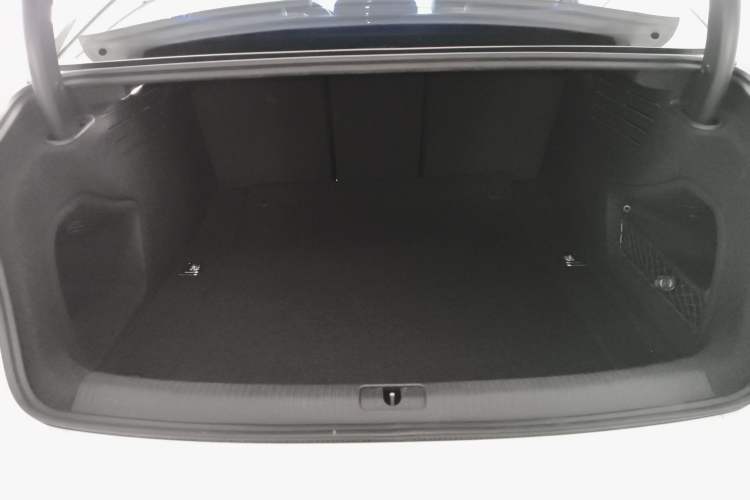 Used Audi A4L 2018 30th Anniversary Edition 40 TFSI Trendy Model Trunk