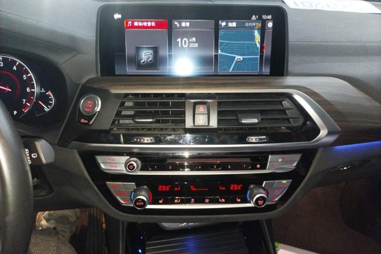 Used BMW X3 2018 xDrive28i Luxury Package China VI Emission Standard Audio And AC Panel