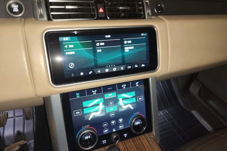 Used Land Rover Range 2018 3.0 SC V6 Vogue Legacy Edition