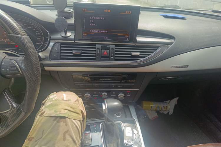 Used Audi A7 2013 35 FSI quattro Ambition Edition Audio And AC Panel