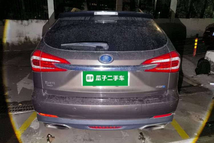 Used BYD Tang New Energy 2017 2.0T All-Wheel Drive Hyatt Model
