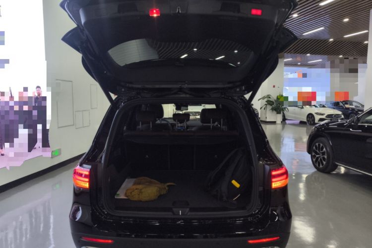 Used Mercedes-Benz GLB 2024 GLB 200 Dynamic Edition Trunk