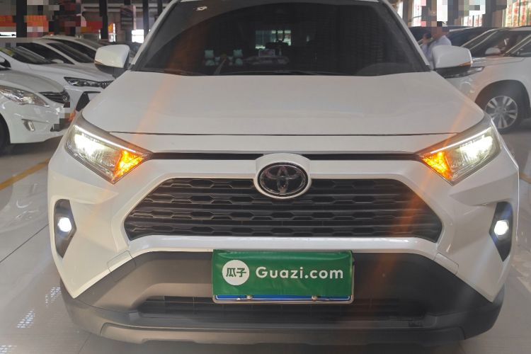 Used Toyota RAV4 2024 2.0L CVT Two-Wheel Drive Urban Edition