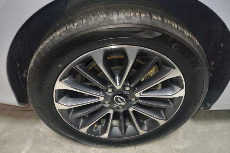 Used GAC Trumpchi EMPOW 2023 Shadow Leopard H High-Energy Hybrid Edition Exterior 5