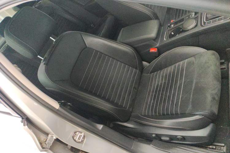 Used Volkswagen Magotan 2020 330TSI DSG Luxury Edition