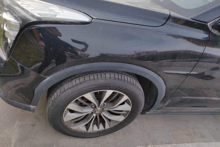 Used GAC Trumpchi GS8 2017 320T Two-Wheel Drive Luxury Smart Connectivity Version (7 Seats)