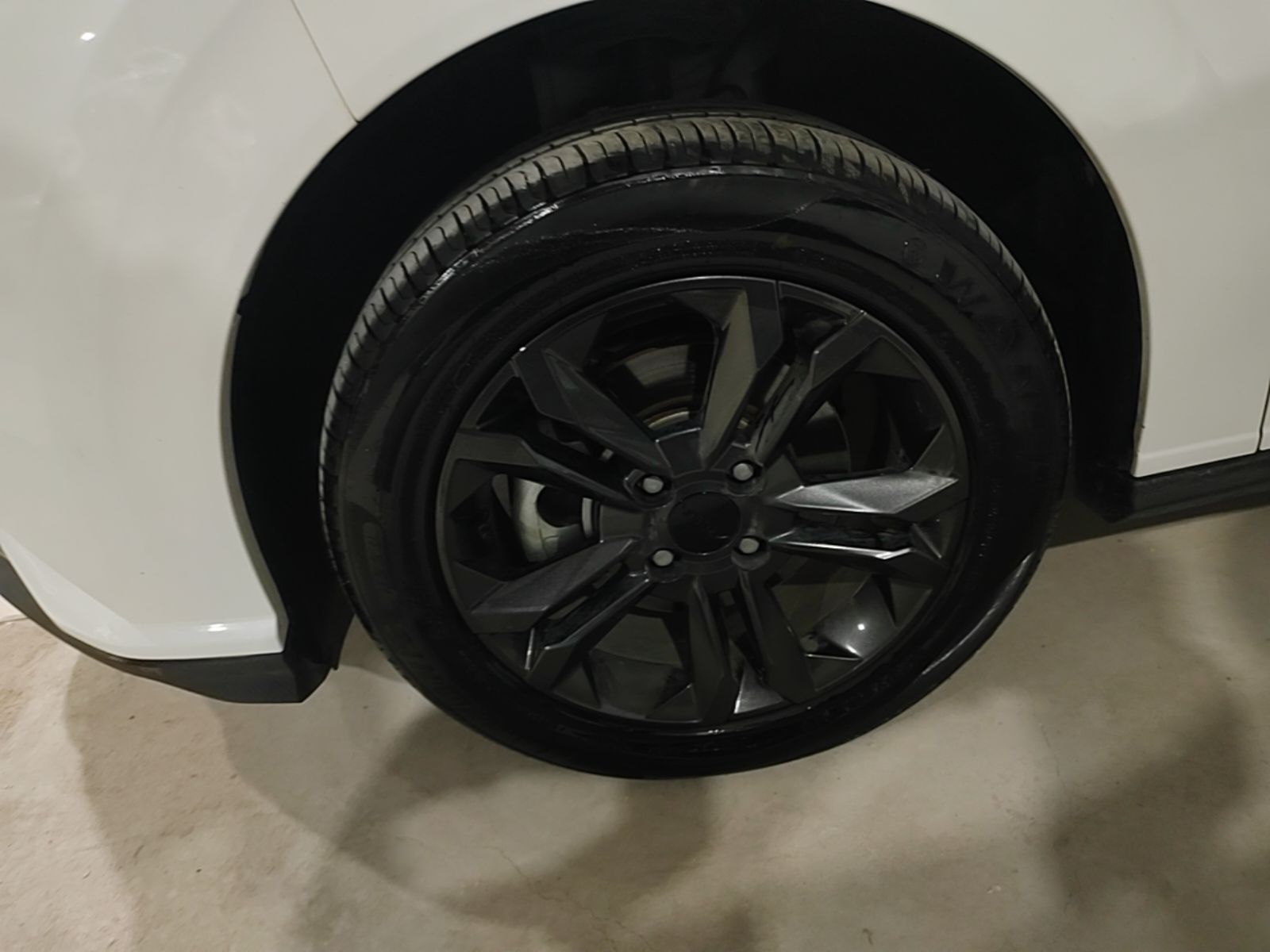 Dongfeng Aeolus Yixuan 2025 1.5L Automatic Luxury Version - Luxury — снимка 10
