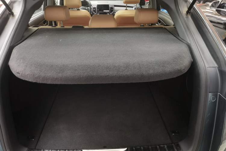 Used Honda UR-V 2020 370TURBO Four-Wheel Drive Prestige Edition
