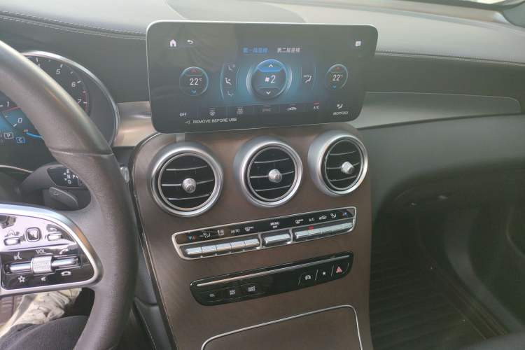 Used Mercedes-Benz GLC 2022 Refreshed GLC 300 L 4MATIC Dynamic Edition