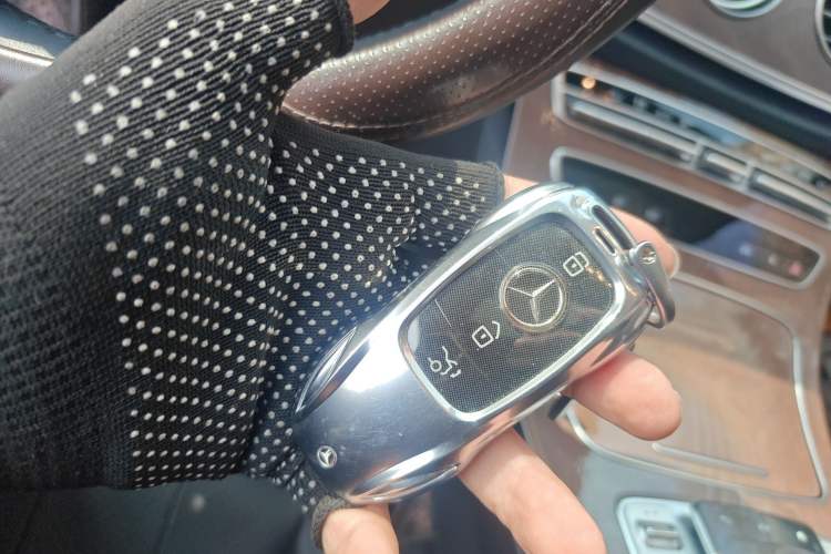 Used Mercedes-Benz E-Class 2021 E 300 L Luxury Model Vehicle Key