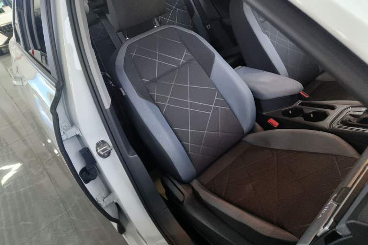 Used Volkswagen Lavida 2023 Revised 1.5L Automatic DeYi Edition
