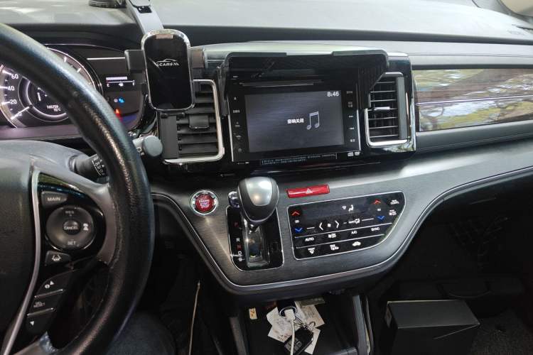 Used Honda Elysion 2016 2.4L Supreme Edition Audio And AC Panel