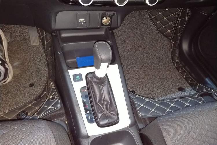 Used Honda Fit 2021 1.5L CVT Trend Edition