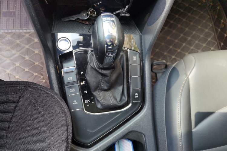 Used Volkswagen Tharu 2019 280TSI Two-Wheel Drive Luxury Version China VI Standard
