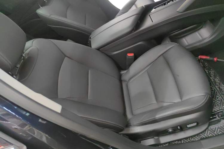 Used Buick Enclave 2020 28T Two-Wheel Drive Prestige Version