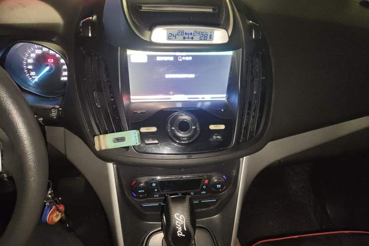 Used Ford Kuga 2015 1.5L GTDi Two-Wheel-Drive Comfort Model