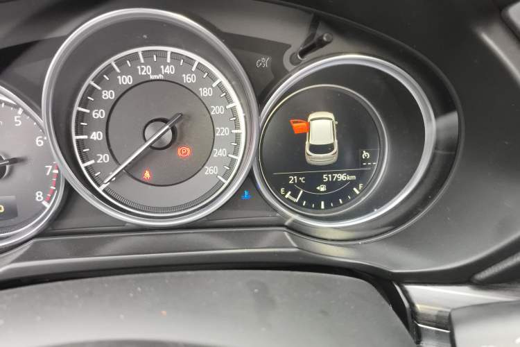 Used Mazda CX-5 2020 2.0L Automatic Two-Wheel Drive ZhiZun Version
