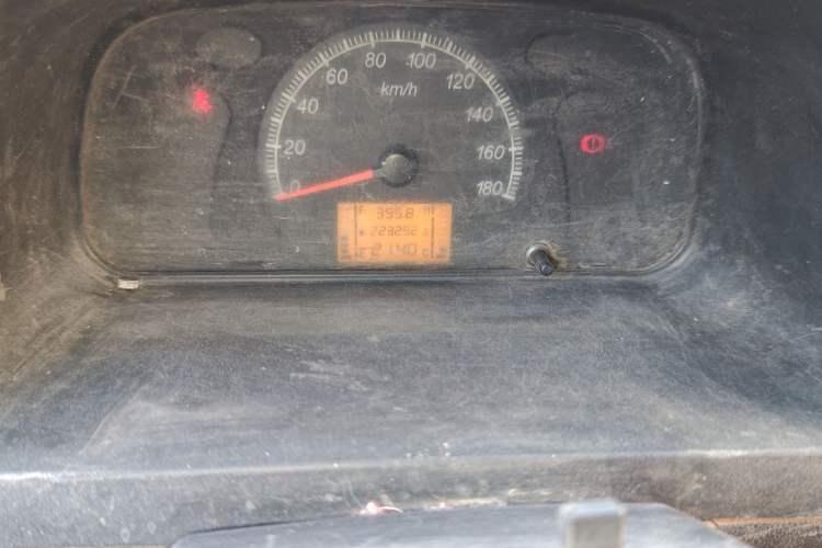 Used Wuling Zhiguang 2013 1.0L Practical Version
