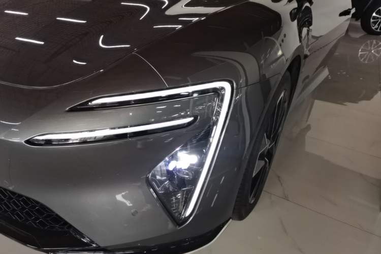 Used Avatr 06 2025 Pro Range-Extended Edition Left Front Headlight