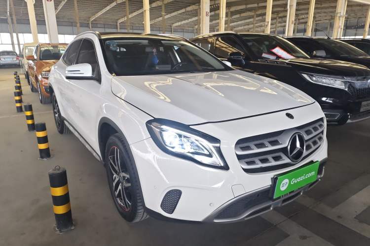 Used Mercedes-Benz GLA 2017 GLA 200 Fashion Model
