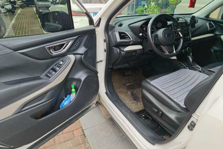 Used Subaru Forester 2022 2.0i AWD Luxury Edition EyeSight

