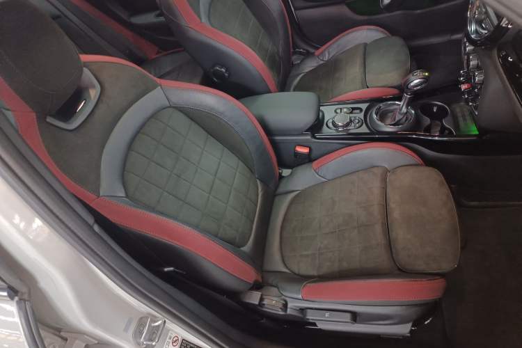 Used MINI JCW CLUBMAN 2018 2.0T JOHN COOPER WORKS ALL-IN