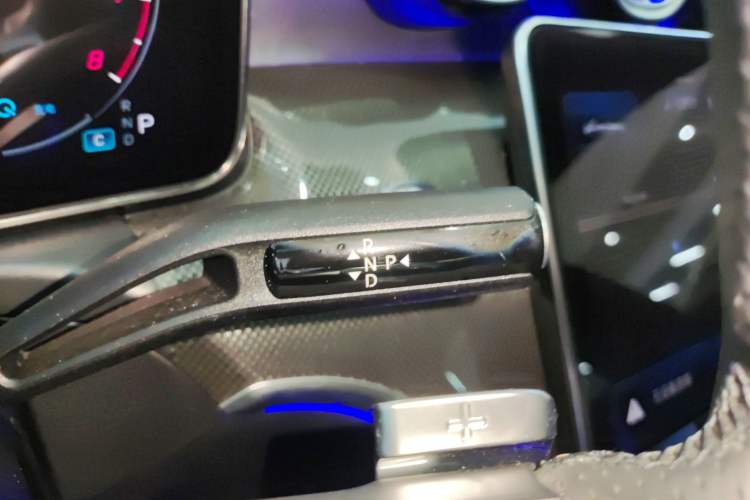 Used Mercedes-Benz C-Class 2022 C 260 L Sport Edition Gear Lever