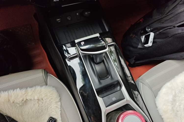 Used Kia K3 2023 1.5L CVT Luxury Edition