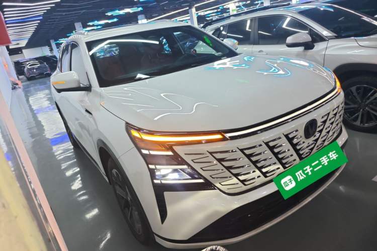 Used CHANGAN CS75 PLUS 2025 4th Generation 1.5T New Blue Whale Smart Luxury Edition
