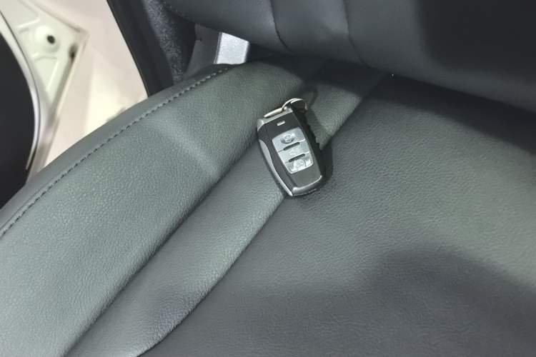 Used Haval H2 2017 Red-Label 1.5T Automatic Two-Wheel Drive Luxury Model