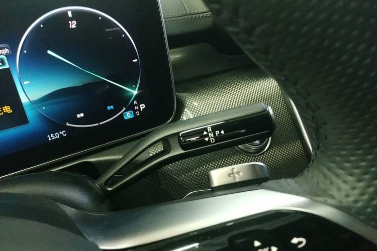 Used Mercedes-Benz C-Class 2023 C 200 L Sport Edition Gear Lever