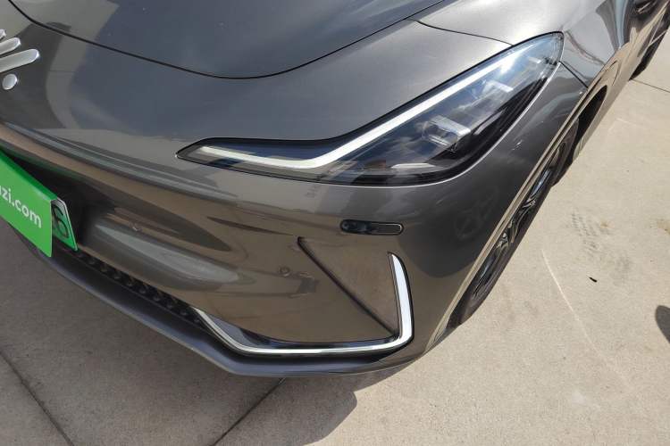 Used IM LS7 2023 77 kWh Urban Fit Rear-Wheel Drive Left Front Headlight