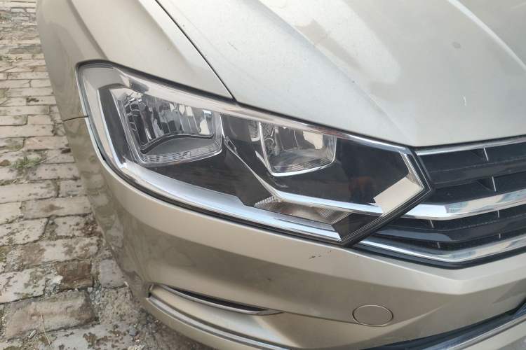 Used Volkswagen Bora 2016 1.6L Manual Comfort Model
