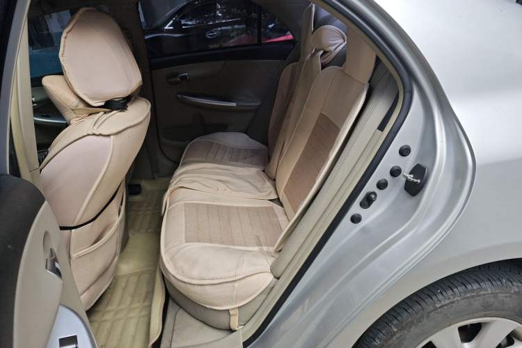 Used Toyota Corolla 2013 Special Edition 1.6L Manual Cool GL Model