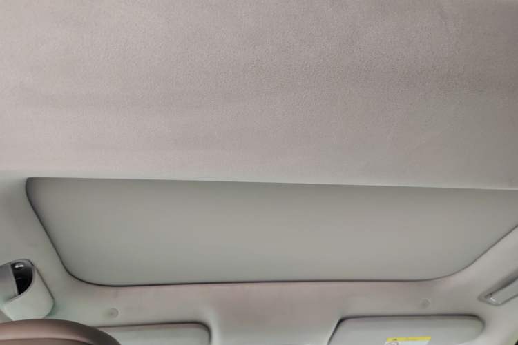 Used Hima AITO M8 2025 Extended-Range Max+ Version 53.4 kWh 6-Seater Edition Headliner