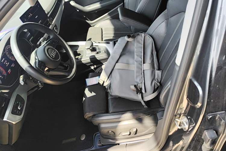 Used Audi A4L 2022 40 TFSI Fashion Dynamic Model
