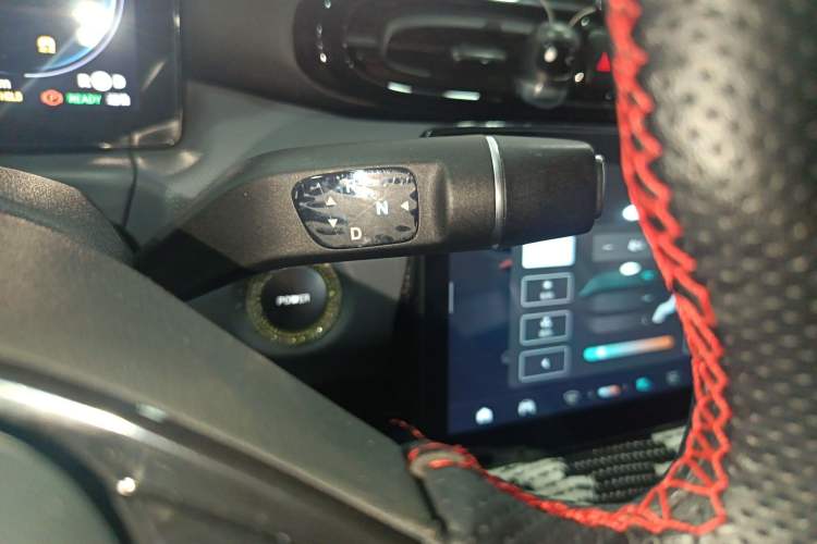 Used Leapmotor T03 2022 Star Diamond Edition Gear Lever