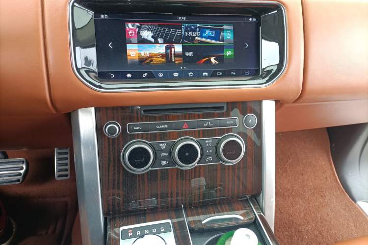 Used Land Rover Range Vogue 2016 3.0T Gasoline Parallel Import Audio And AC Panel