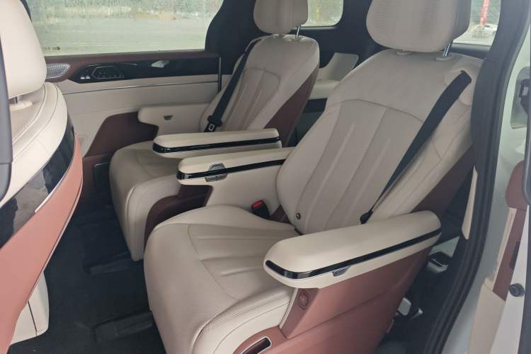 Used BYD Xia 2025 DM-i 1.5T 180km Excellence Model