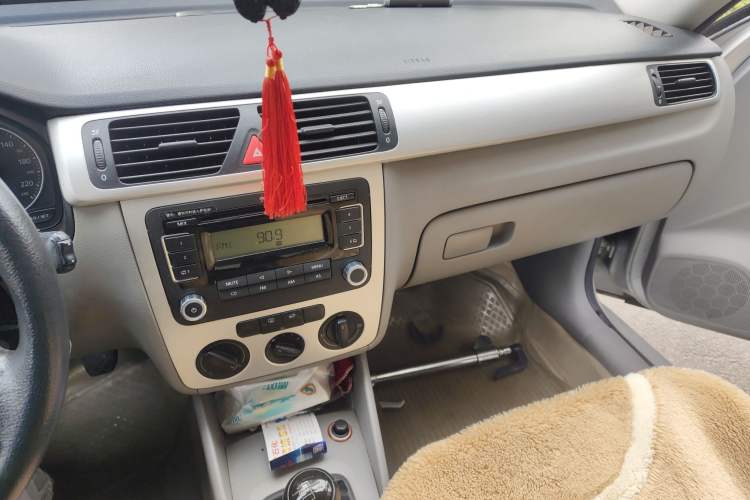 Used Volkswagen Bora 2008 1.6L Manual Fashion Model
