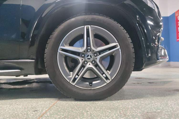 Used Mercedes-Benz GLE 2021 GLE 450 4MATIC Luxury Model
