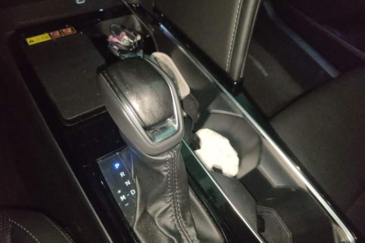 Used Toyota Camry 2024 2.0G Prestige Edition
