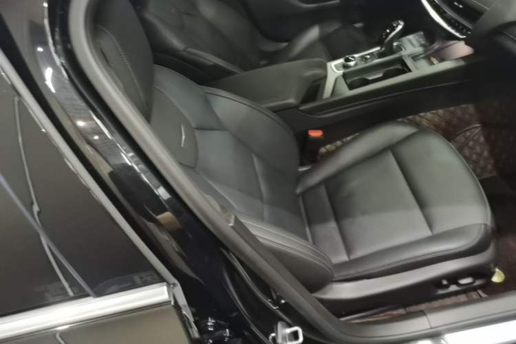 Used Cadillac CT5 2024 28T Luxury Pro Trim
